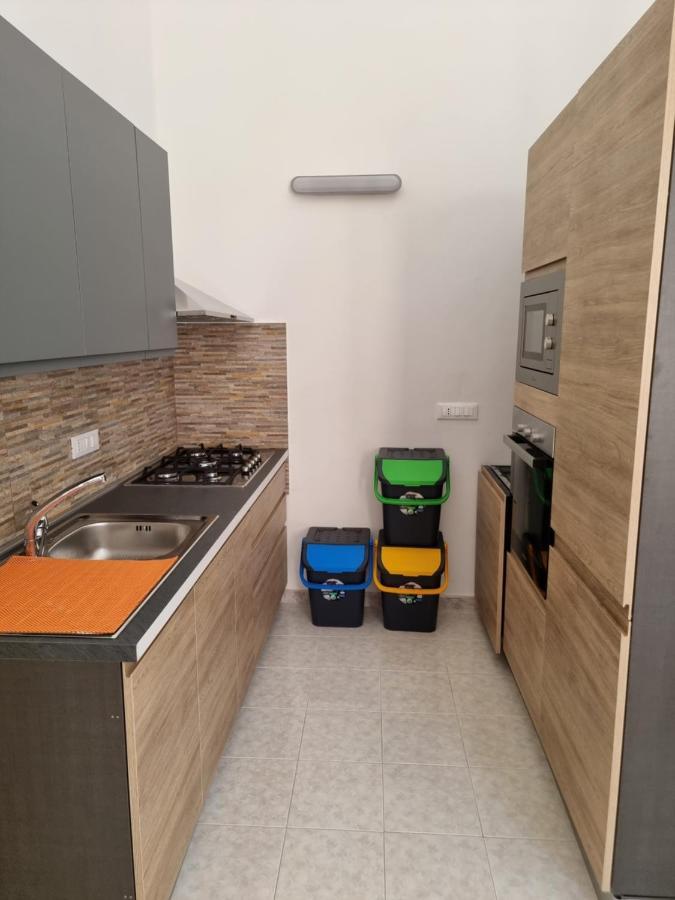 Mandralisca Holidays - Luxury Apartments Чефалу Екстериор снимка